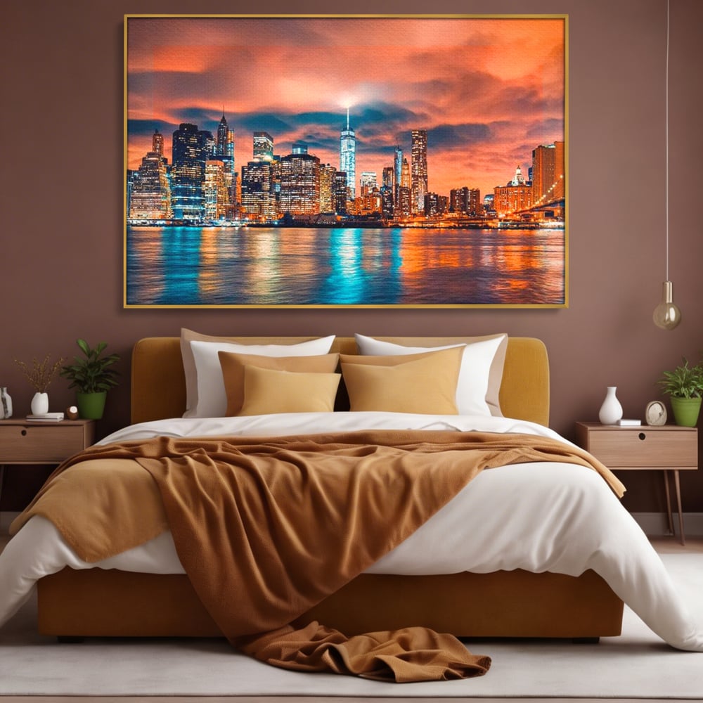 Tablou canvas cu tablou canvas cu peisaj urban nocturn, in rama de aluminiu auriu, pe perete intr-un dormitor